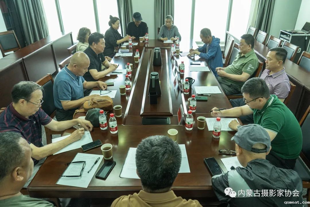 扎实推进主题教育|内蒙古摄影家协会在赤峰调研 第2张 扎实推进主题教育|内蒙古摄影家协会在赤峰调研 第2张